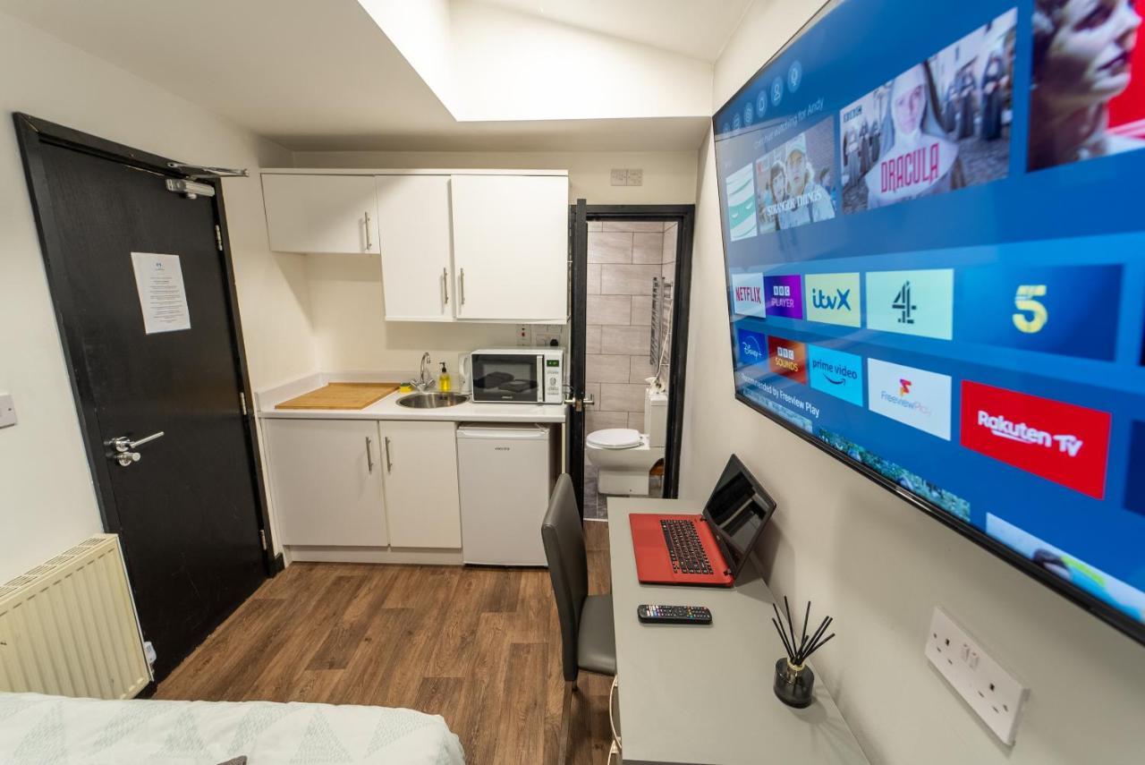 Stay Sa Cosy Equipped Studios Available 10 Mins From The City! Free Wifi &50" Smart Tv'S! Бирмингам Стая снимка